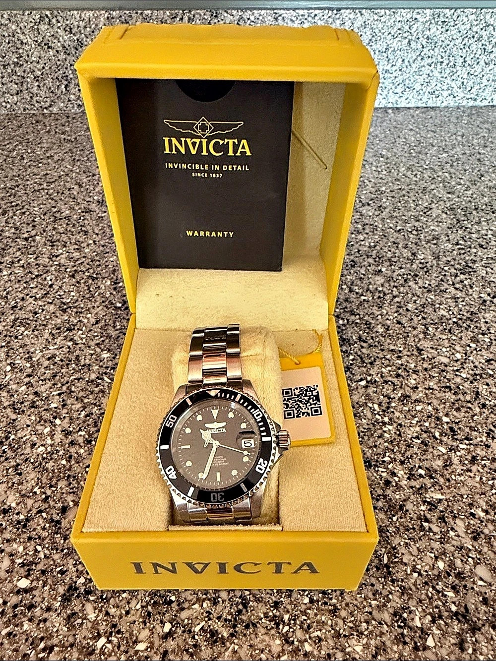 Invicta Pro Diver Automatic 8926OB Men's Silver & Black Watch